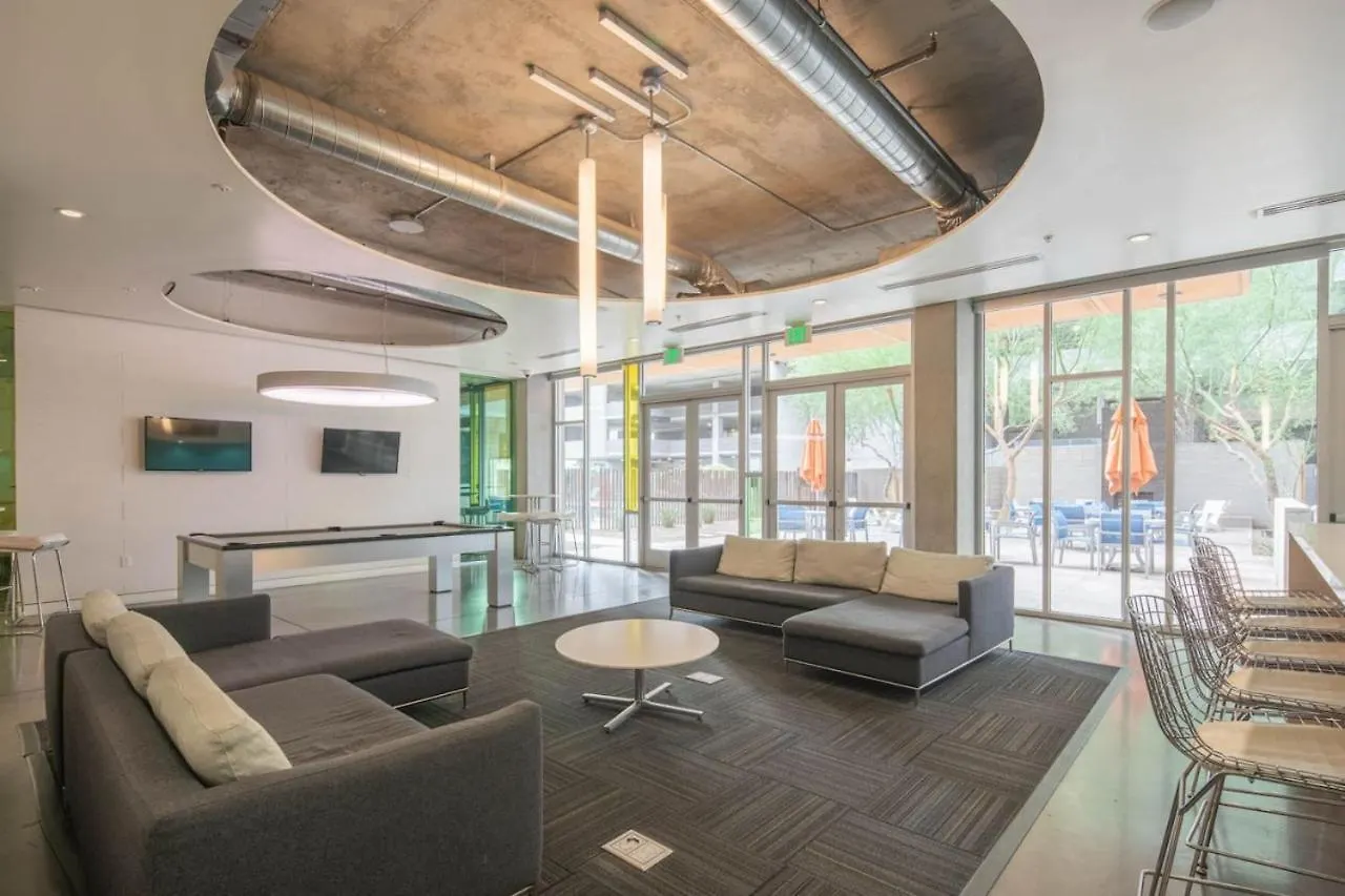 Lovely 1Bd - Central Downtown - Gym, Pool, Parking Phoenix 0*,