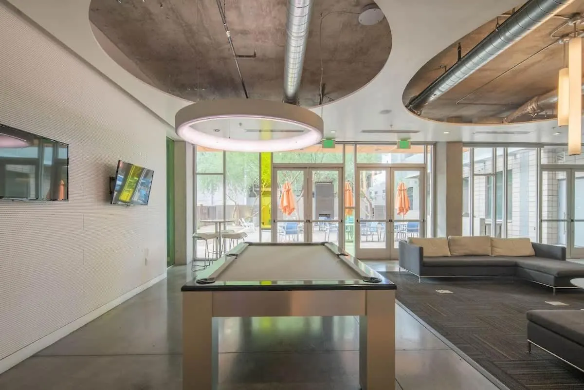 Lovely 1Bd - Central Downtown - Gym, Pool, Parking Phoenix
