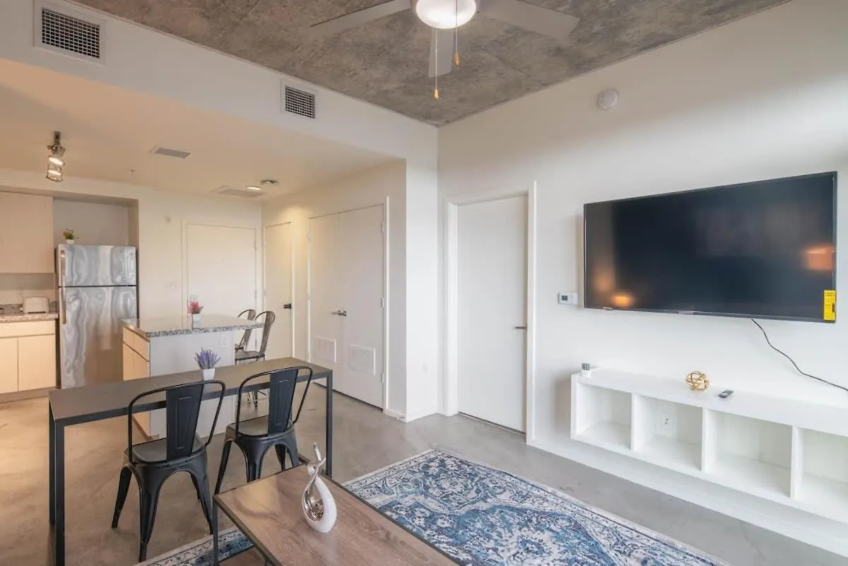 Apartment Lovely 1Bd - Central Downtown - Gym, Pool, Parking Phoenix