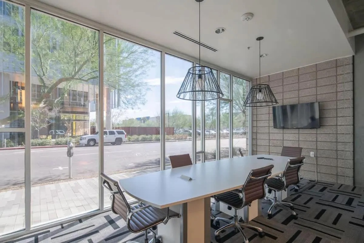 Apartment Lovely 1Bd - Central Downtown - Gym, Pool, Parking Phoenix