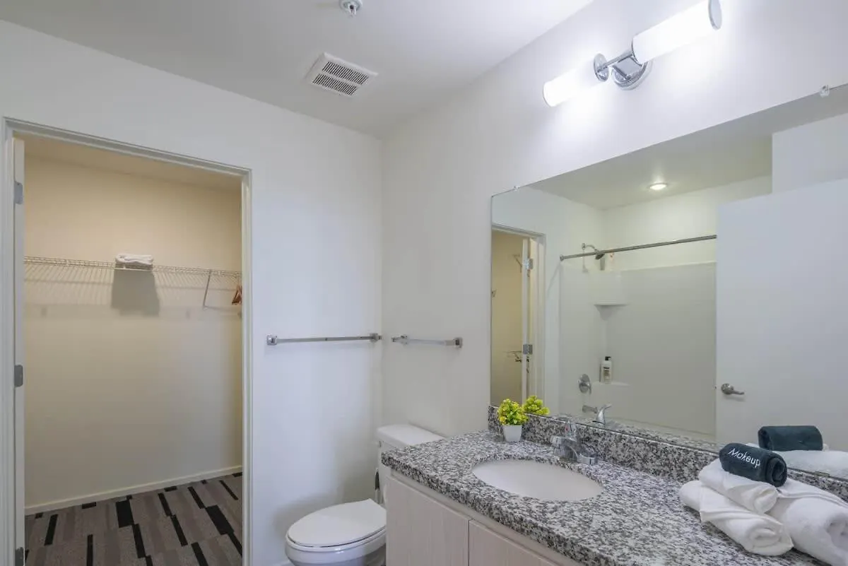 Apartment Lovely 1Bd - Central Downtown - Gym, Pool, Parking Phoenix